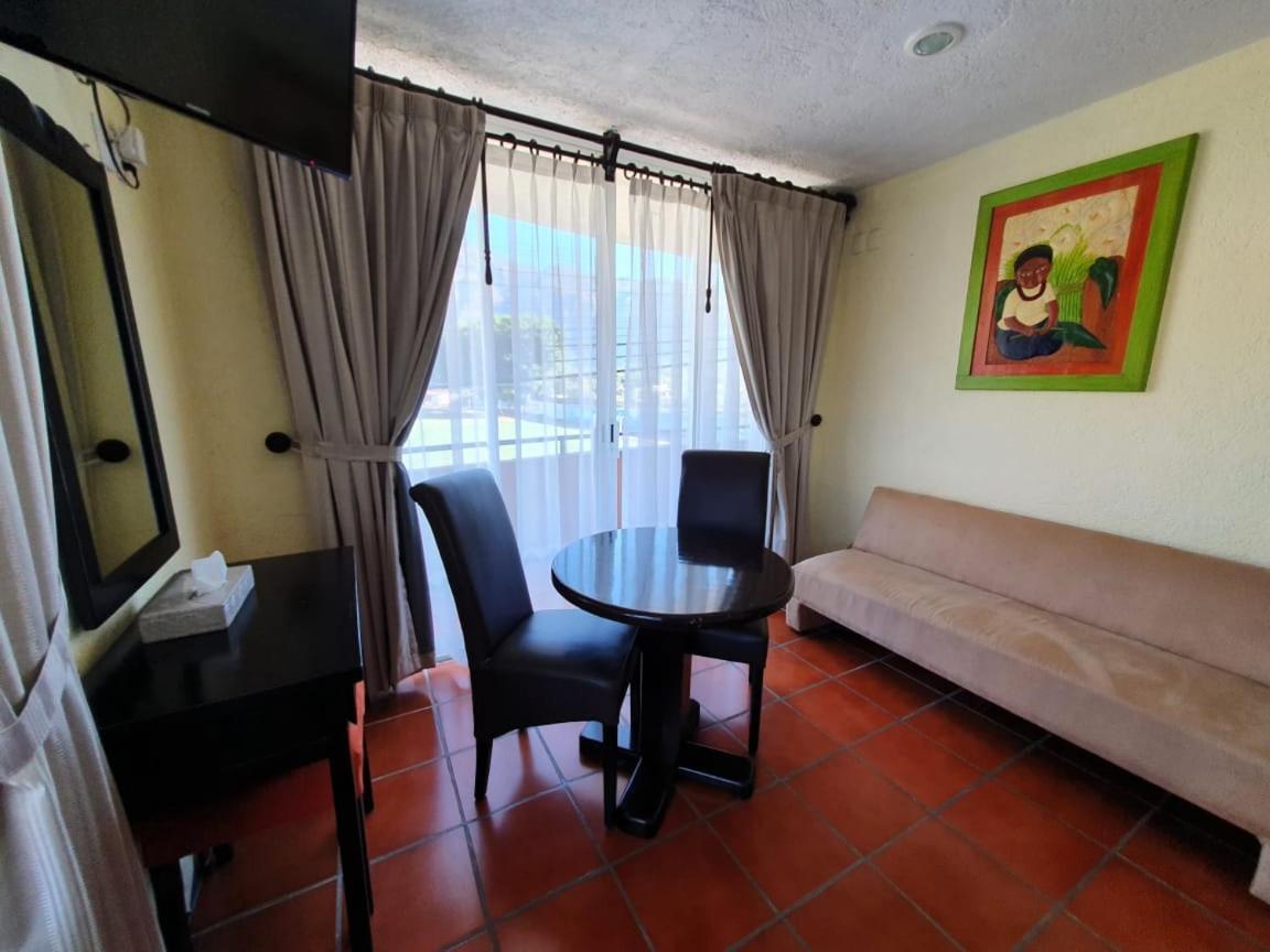 Suites Pancho Villas Bacalar - Lagoon View 外观 照片
