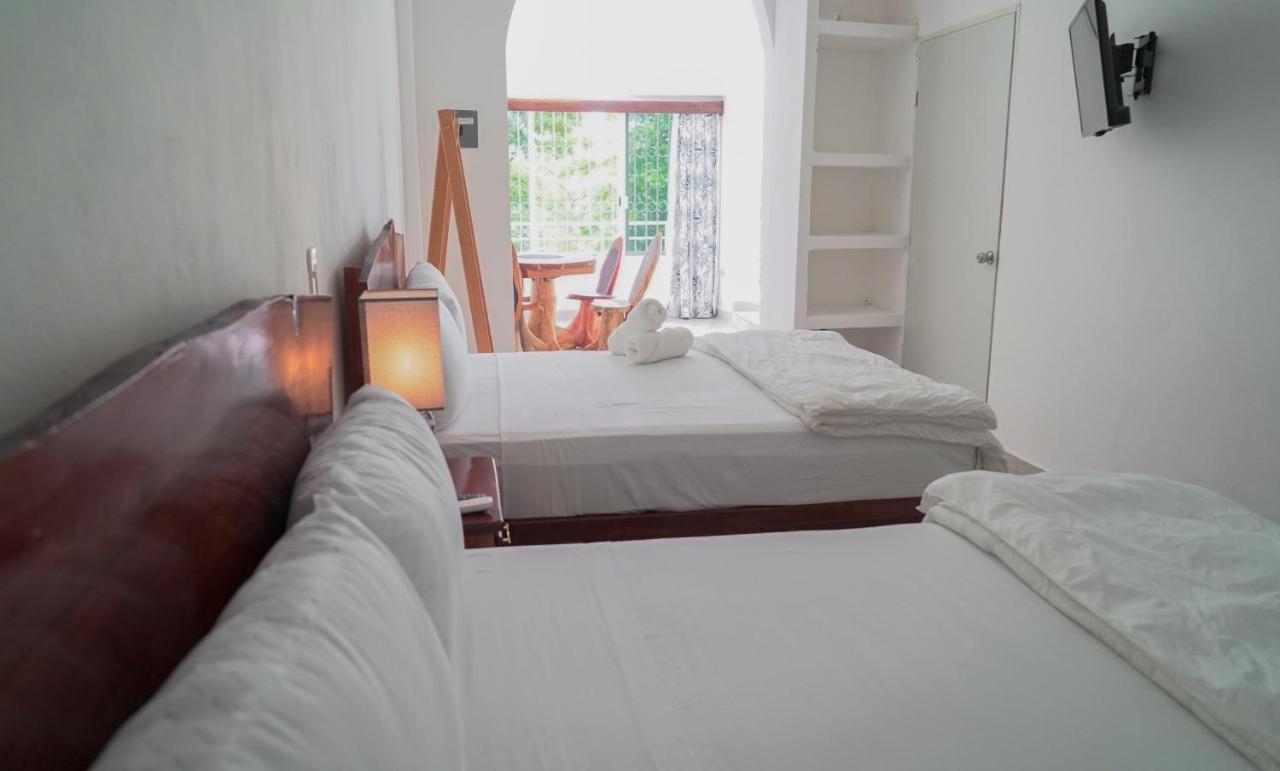 Suites Pancho Villas Bacalar - Lagoon View 外观 照片